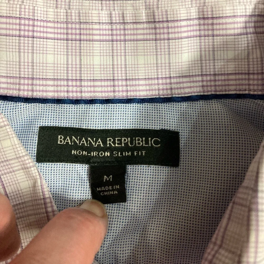 Banana Republic Non Iron Slim‎ Fit Medium Button Down Shirt